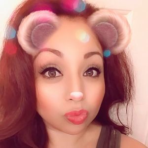 Meet your Posher, Angelica